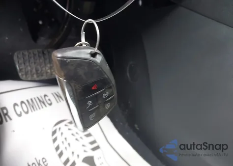 2025 Chevrolet Equinox Fwd Rs z USA, uszkodzony, nr VIN 3GNAXLEG9SL117628